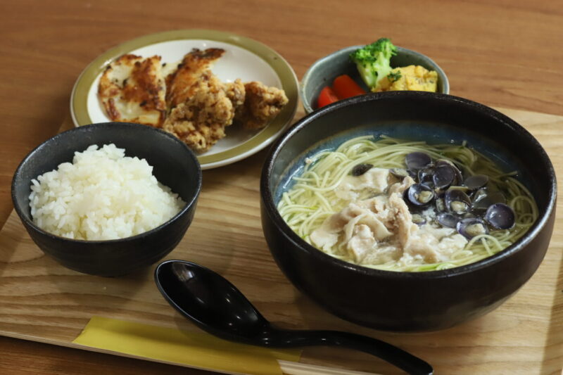 しじみラーメン定食